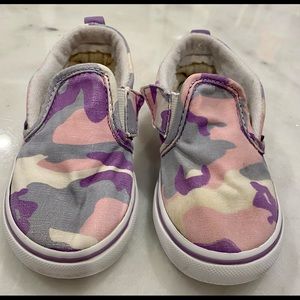 Toddler’s Vans Slop-on Sneakers